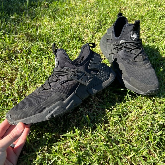 Nike Air Huarache Drift (Black) | Size 10 - Picture 2 of 3